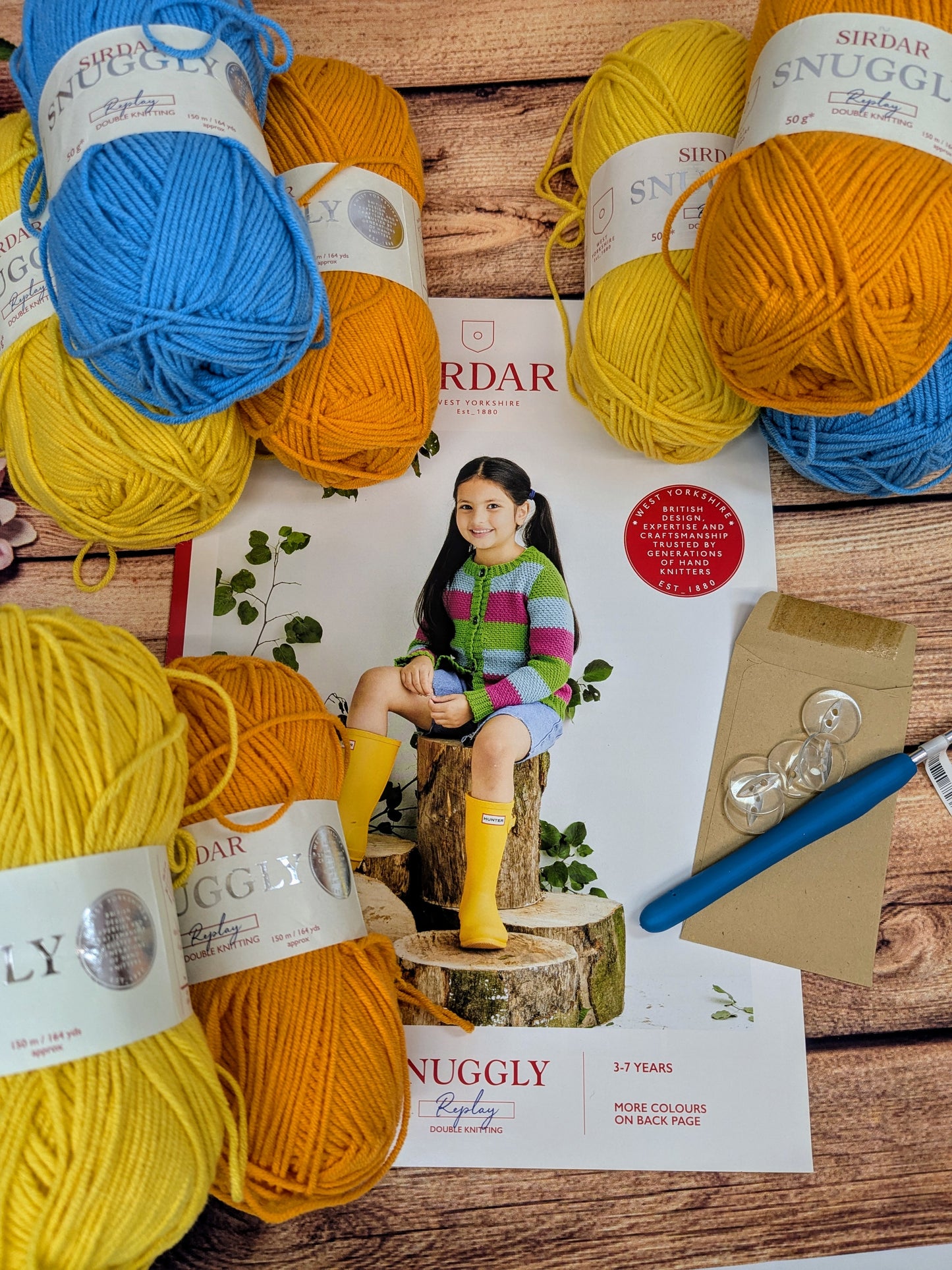 Replay Crochet Cardigan 3 to 7 years old.